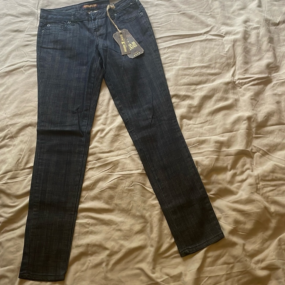 Brand new, Zana Di Jeans, blue & tan plaid in color, stretchy, size juniors 5